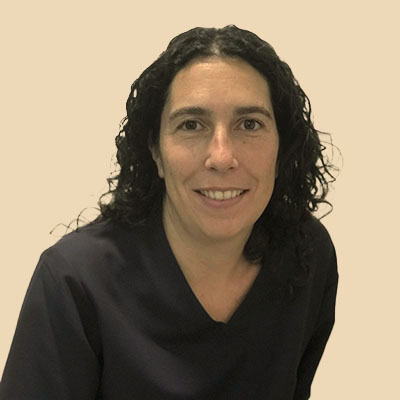 Dra María José Clols Ferrer